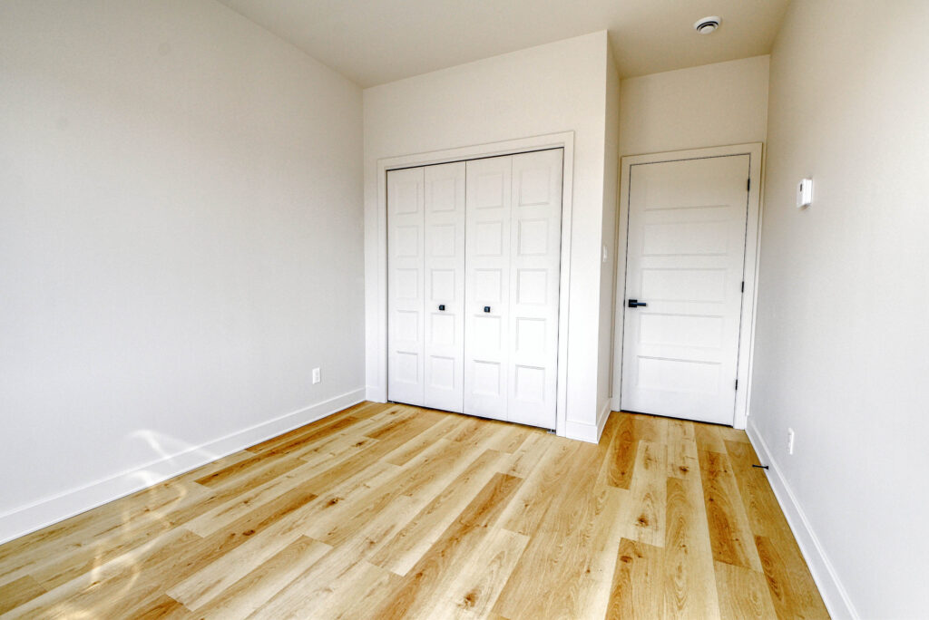 022-10943870-cac-002